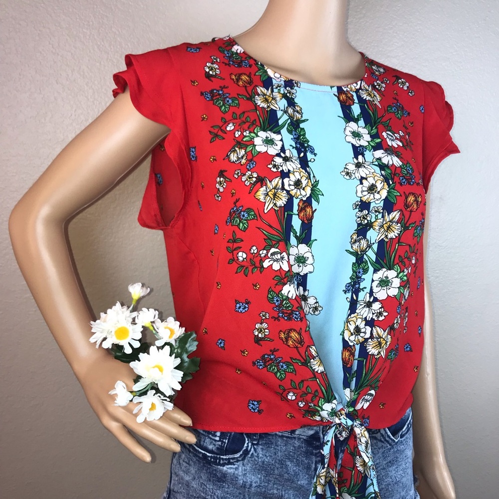Twine & String Floral Tie Front Flutter Sleeve Top - image 3